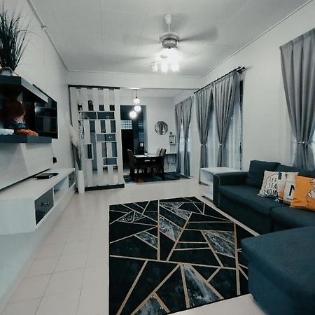 Sofea Guest House Kemaman Chukai エクステリア 写真