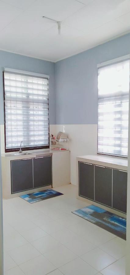 Sofea Guest House Kemaman Chukai エクステリア 写真