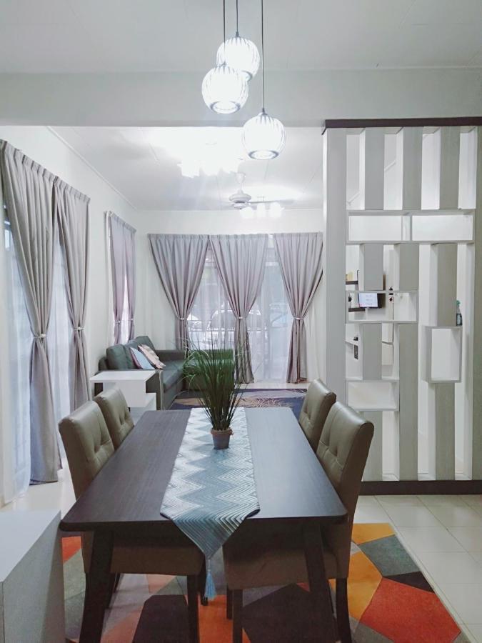 Sofea Guest House Kemaman Chukai エクステリア 写真